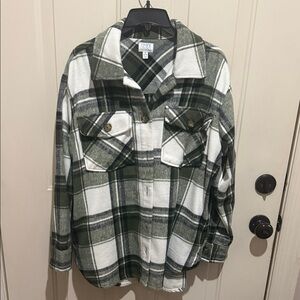 Time and Tru Green Plaid Button Down Shirt